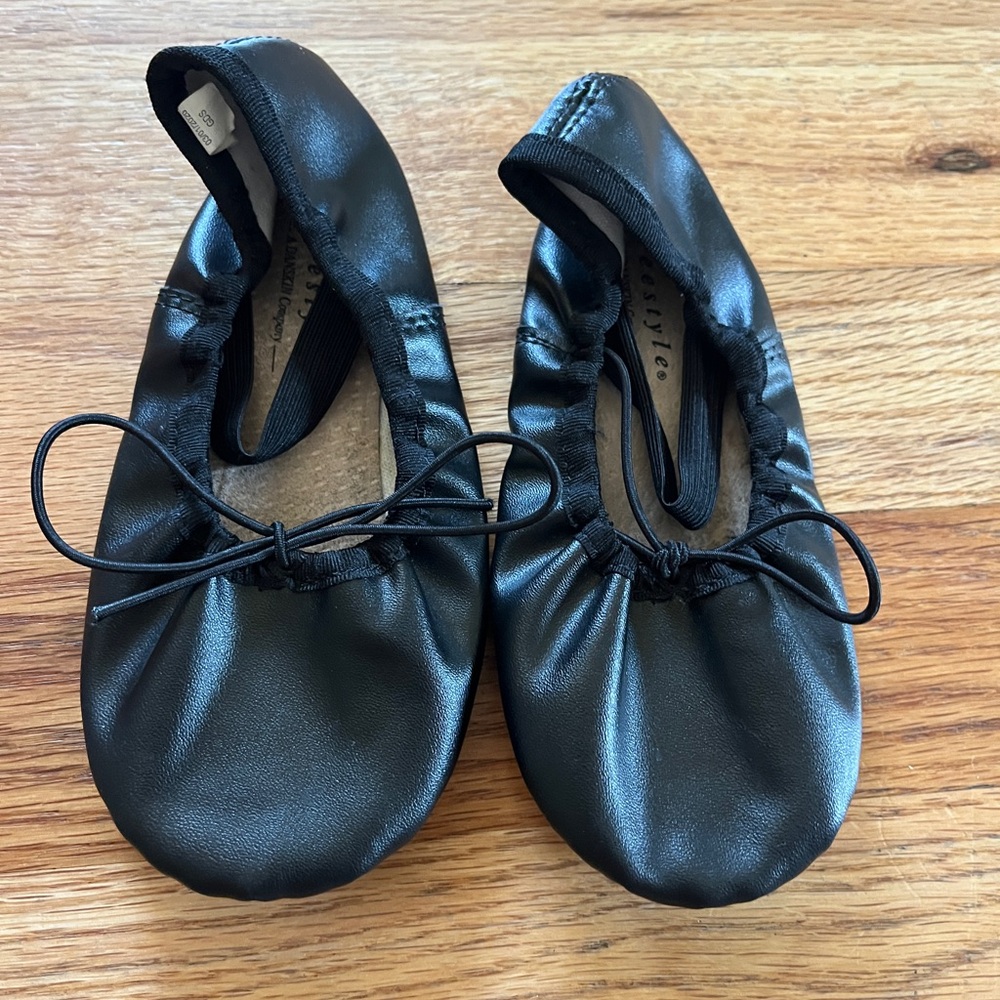 Kids Black Ballet Flats with Bow